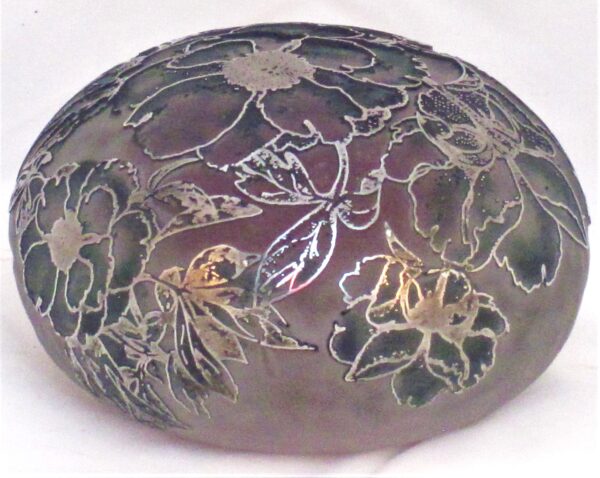 Peony Silver Cameo Paperweight - Image 2