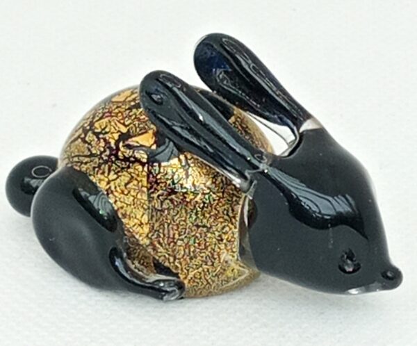 Black Azurene 'Minimal 'Rabbit'