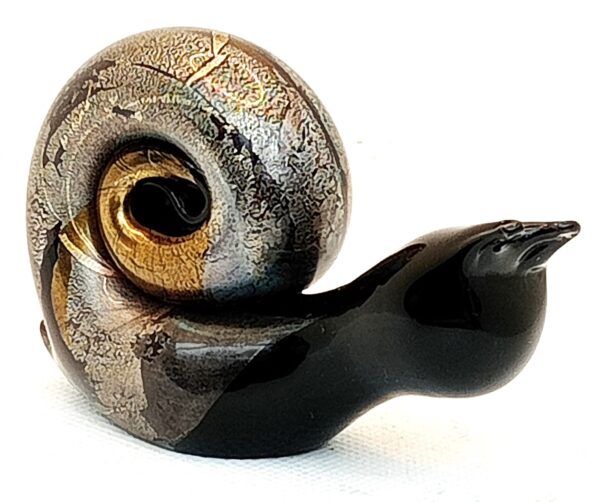 Black Azurene 'Minimal Snail'